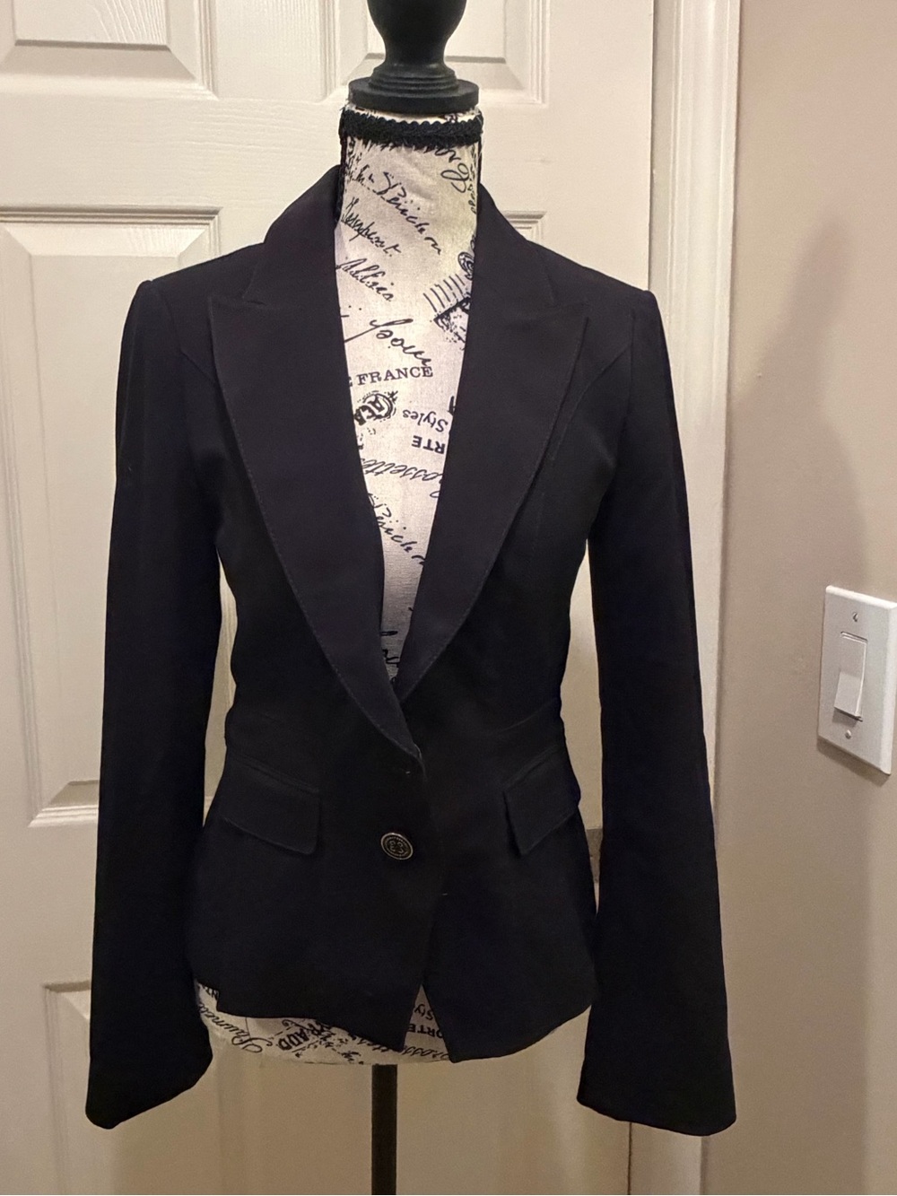 White House Black Market Tailored Button Blazer-Black